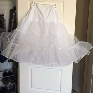 Dress up petticoat